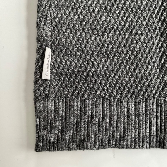 Calvin Klein Jeans Men's Colorblock Pullover Sz L Gray Crew Neck Knit Sweater - Picture 8 of 10